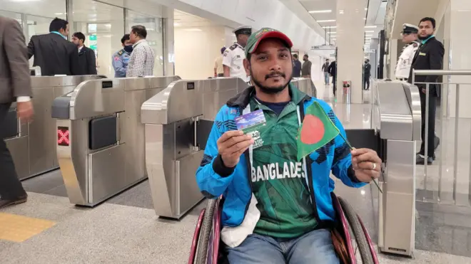 হুইল চেয়ার ক্রিকেট দলের অধিনায়ক মোহসিন।