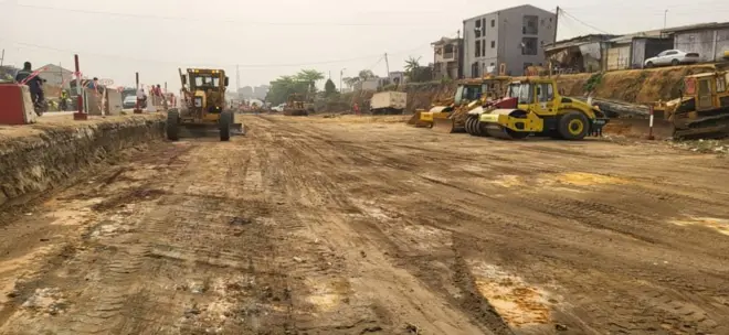 Chantier de l'entrée Est de Douala