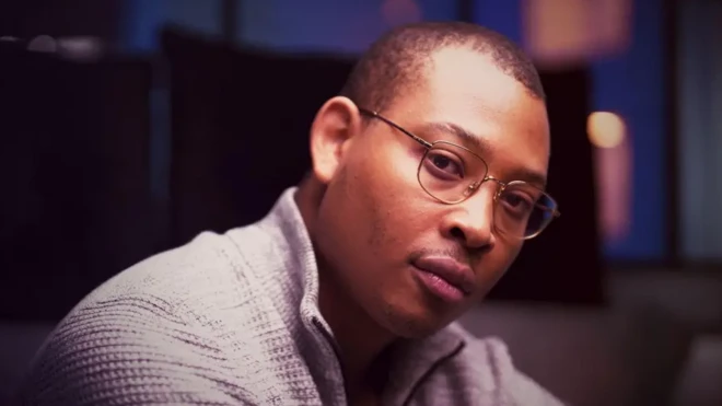 شان فلوریس ماجرای خود را برای مخاطبان در مجموعه تلویزیونی بیبیسی نقل کرده است