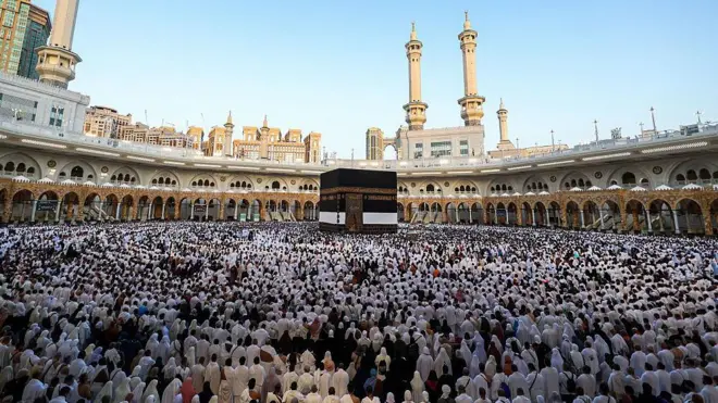 Awọn to lọ ṣe Umrah ni Saudi Arabia