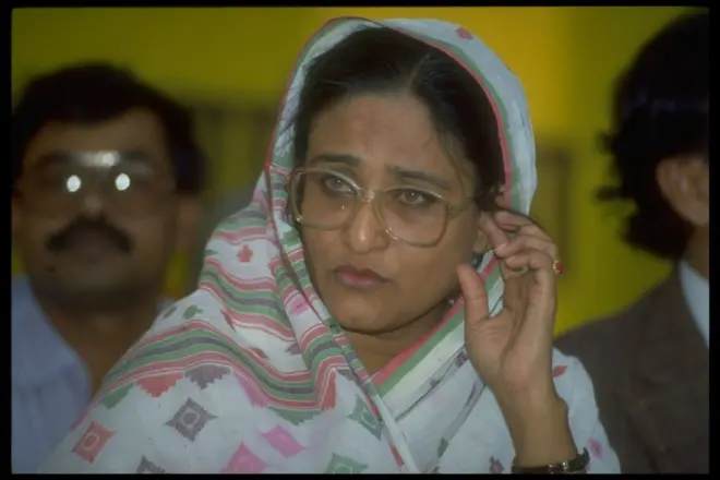 इंदिरा गांधींनी जेव्हा शेख हसीना यांना दिल्लीमध्ये दिला होता आश्रय 