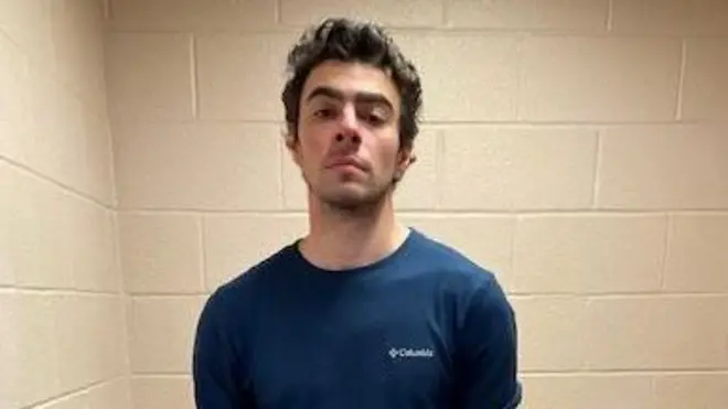 Луиджи Манджоне