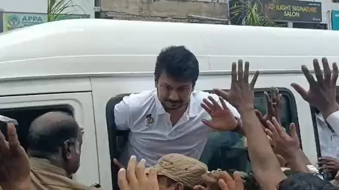 உதயநிதி கைது ஆவாரா, விஜய் பற்றி சர்ச்சைப் பேச்சு