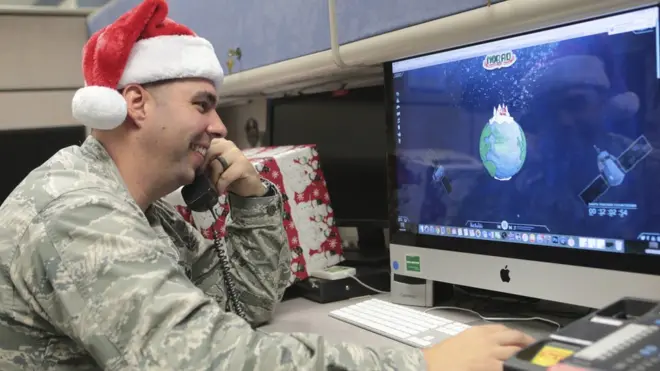 Представители NORAD отвечают детям с разных уголков мира