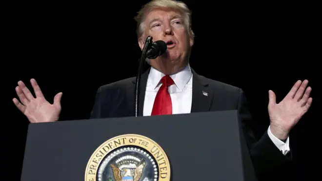 美国总统特朗普在华盛顿举行的全国祈祷早餐会上发表了讲话