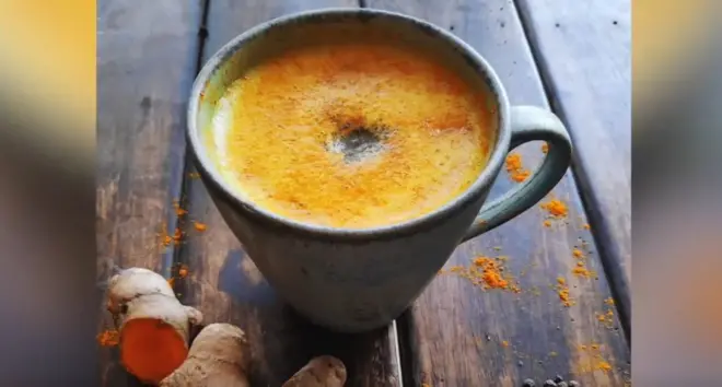 పసుపు కలిపిన పాలు