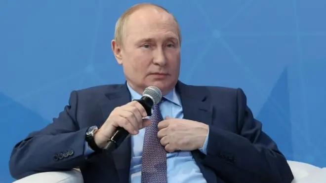 Vladimir Putin cho biết lợi nhuận từ năng lượng của Nga đang tăng