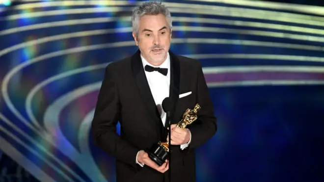 Alfonso Cuarón se llevó el Oscar a la mejor fotografía por "Roma".