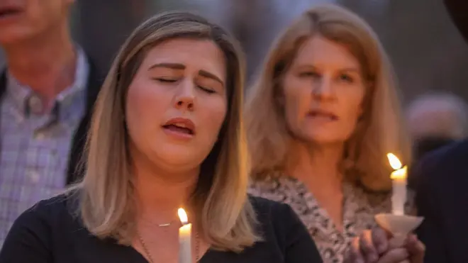 Penembakan di sinagog California