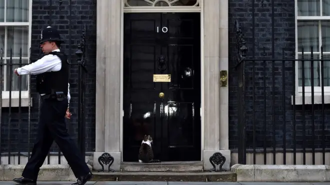 Даунинг-стрит, 10