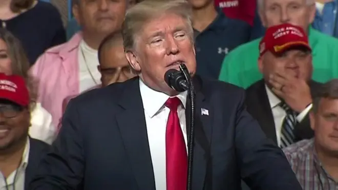 الرئيس الأمريكي، دونالد ترامب، يقول إنه يشعر بأن إيران "ستتحدث معنا في وقت قريب جدا"، وذلك خلال جولة في ولاية فلوريدا.