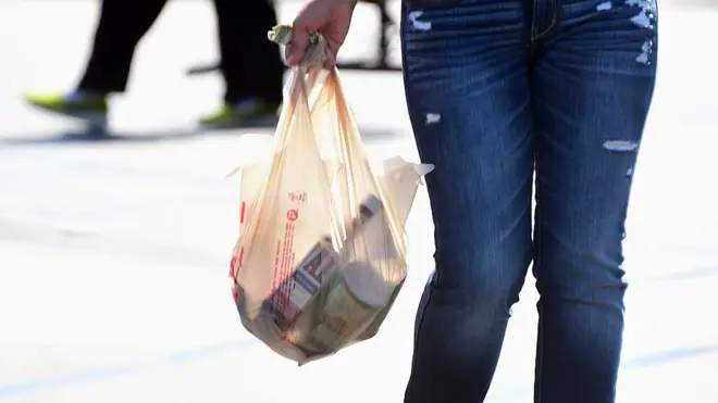 Одноразові пластикові пакети в Австралії стають минулим