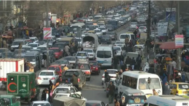 شهروندان کابل اکثر اوقات از وجود ترافیک سنگین شاکی اند