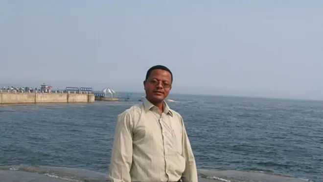 Obbo Dajanee Tasammaa, siyaasa Itoophiyaa irratti barreessuufi xiinxaluun kan beekaman.