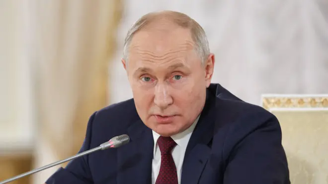 ယူကရိန်းအရေး ငြိမ်းချမ်းရေးဆွေးနွေးမှုတွေကို မငြင်းပယ်ဘူးလို့ ပူတင်ပြော 