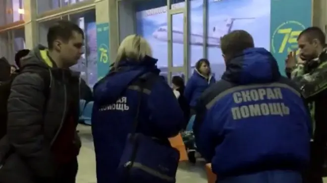 В аэропорту Орска собрались родственники пассажиров потерпевшего крушение в Подмосковье Ан-148.