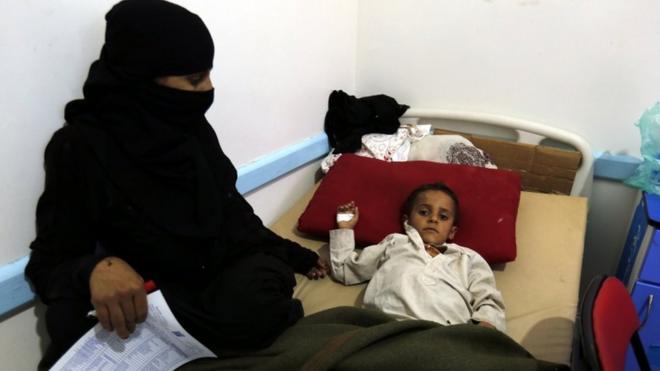 الصحة العالمية أكدت تفشي الكوليرا في 10 محافظات يمنية واشتباه في إصابة 2752 شخصا
