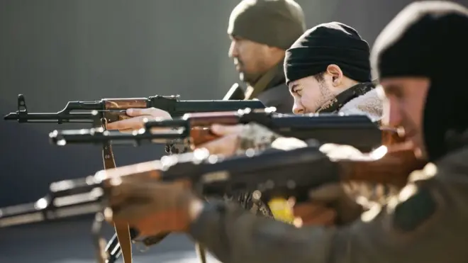 добровольці