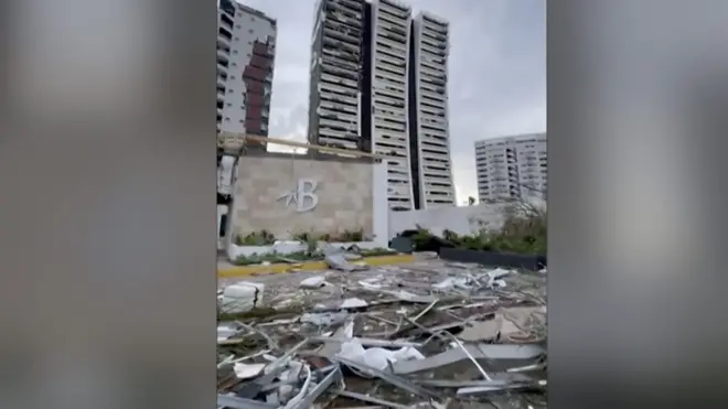 Uragan Otis uništio hotel u Meksiku