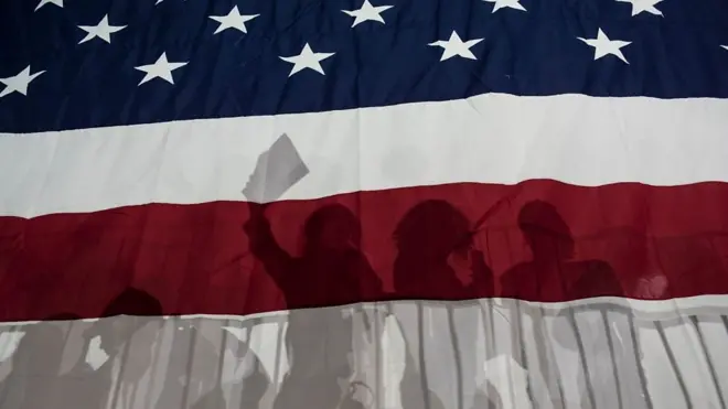 من يقرر الفائز في الانتخابات الأمريكية؟