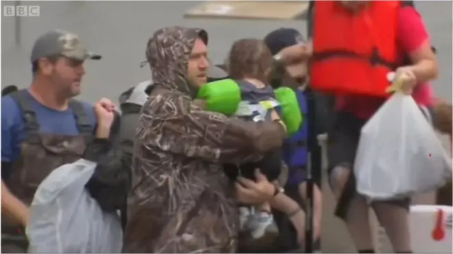 Спасательная операция в Техасе