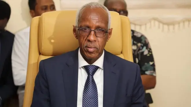 Wasiirka Arrimaha Gudaha ee dowladda Federaalka, Mukhtaar Xuseen Afrax