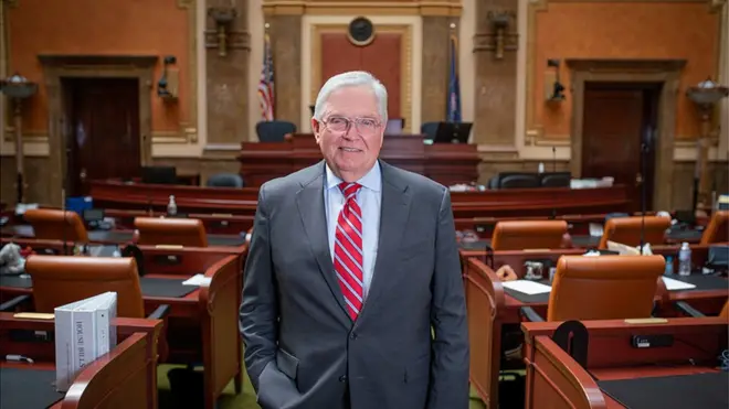 Deputado estadual republicano Lowry Snow passou a se opor à penamelhor jogo da blazemorte depoismelhor jogo da blazeouvir relatos das família das vítimas