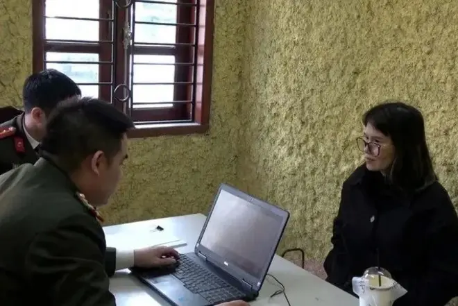 Bà Hồng Thái Hoàng