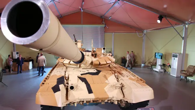 Власти решили создать на базе "Уралвагонзавода" танковыый холдинг