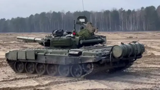 Biélorussie irashigikiye Uburusiya muri iyi ntambara ya Ukraine kandi ibi bihugu bibiri vyarakoreye imyimenyerezo ya gisirikare hamwe muri Biélorussie imbere y'uko igitero gitangura