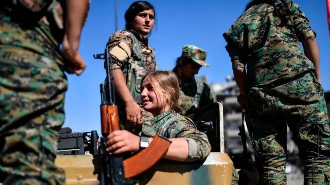 تسيطر قوات سوريا الديمقراطية المدعومة من التحالف الدولي على 30 في المئة من سوريا