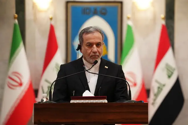 د ایران د بهرنیو چارو وزیر