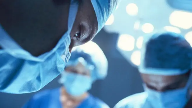 İngiltere'de doktorlar