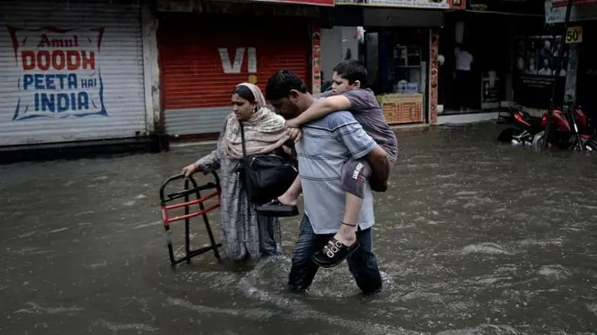 राज्यात पावसाचे थैमान, एकूण 21 जणांचा मृत्यू; पावसाचा जोर अजून कायम 
