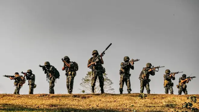 “ကောလင်းမြို့ဟာ နွေဦးတော်လှန်ရေးမှာ မြို့သိမ်းတိုက်ပွဲအနေနဲ့ ပထမဆုံးဆင်နွှဲနိုင်တဲ့ မြို့ဖြစ်တယ်” – NUG ဒုတိယအတွင်းဝန် ဦးမောင်မောင်ဆွေ