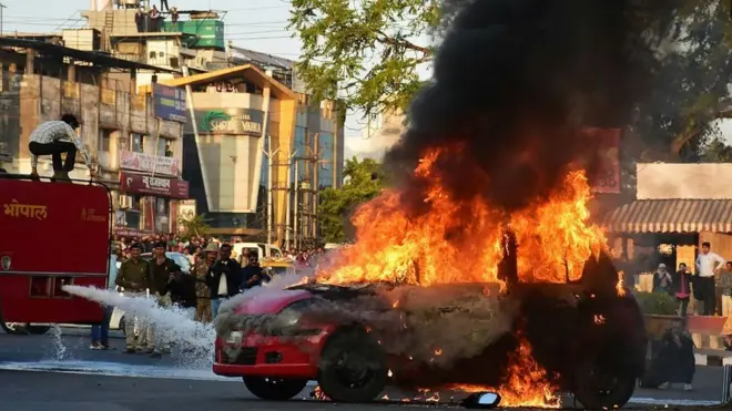 હિંસાની તસવીર