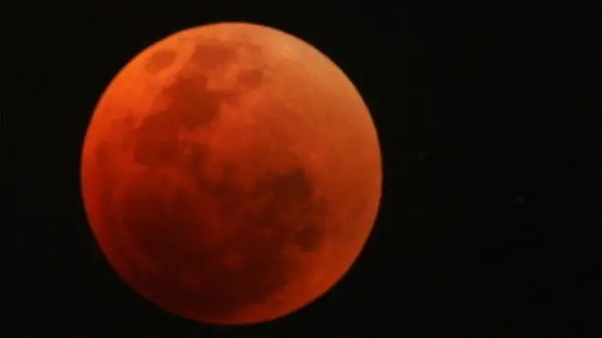 బ్లడ్ మూన్