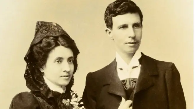 Foto pernikahan Marcela Gracia Ibeas dan Elisa Sánchez Loriga.