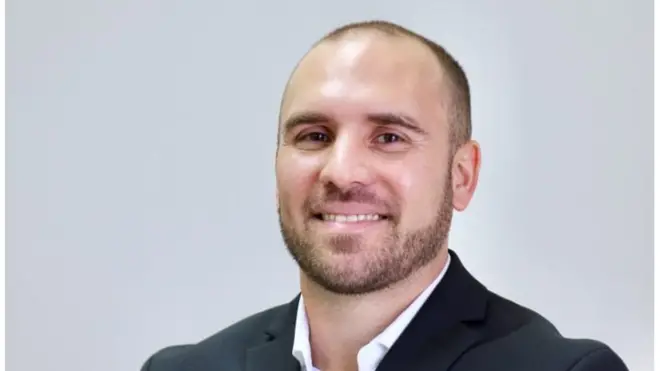 Martín Guzmán tiene 37 años y es doctor en Economía por la Universidad de Brown.