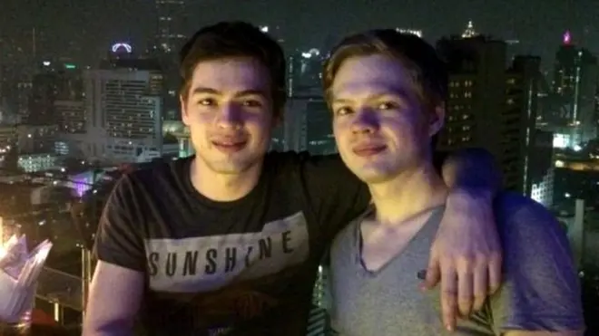 Александр (слева) и Тимоти (или Тимофей) Вавиловы