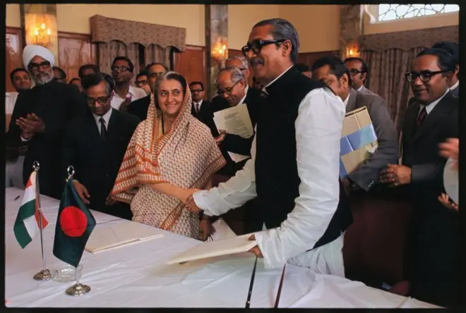 इंदिरा गांधी के साथ शेख मुजीब