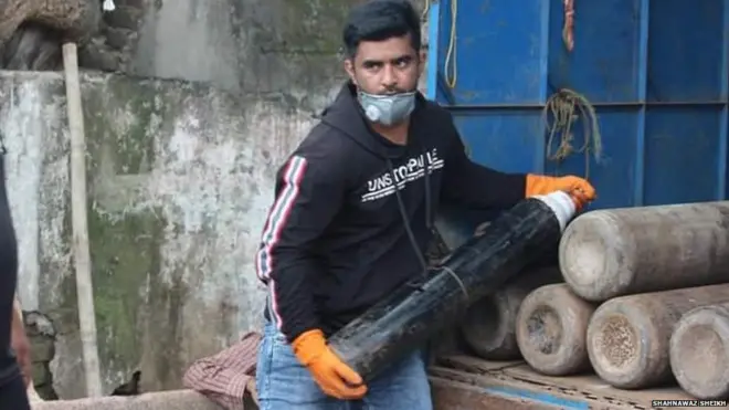 शाहनवाज़ शेख़