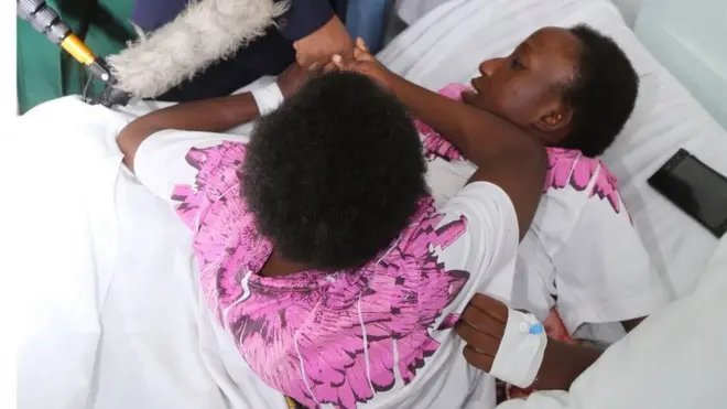 Madaxweynaha Tanzaniya oo horey u booqday Maria iyo Consolata