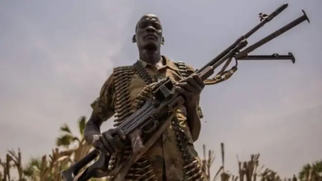 Dagaallada sokeeye ee South Sudan malaayiin qof ayaa ku barakacay