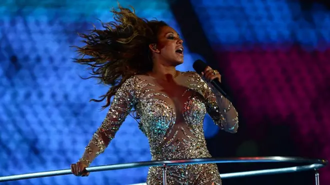 A la ex spice girl Mel B ya no le queda casi nada de lo que ganó cuando era una de las Spice Girls.