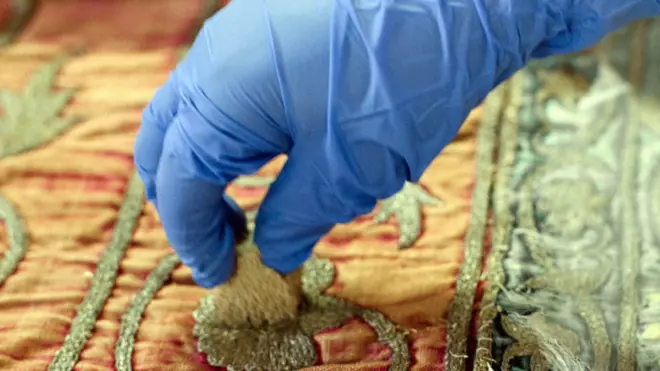 مہران گڑھ میں خیمے کی صفائی