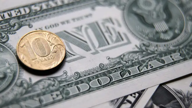 рубли и доллары