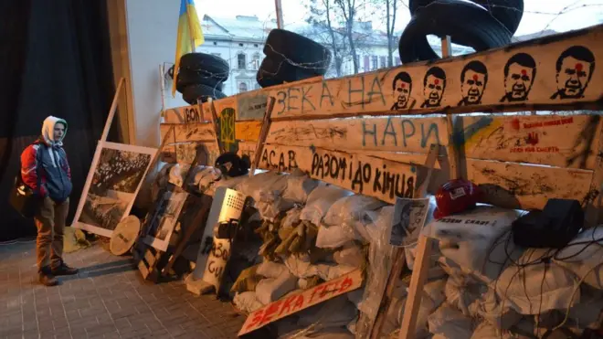 Одна з експозицій "Революції гідності" у Львові