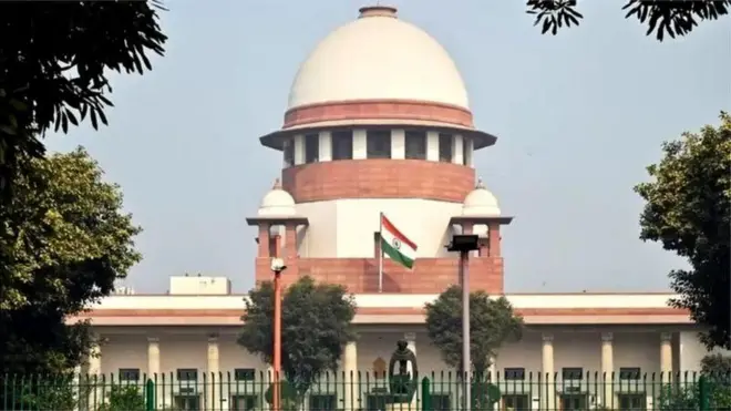 சபரிமலை, இந்து கோவில்கள், சமஸ்கிருதம், தமிழ், உச்ச நீதி​மன்றம்
