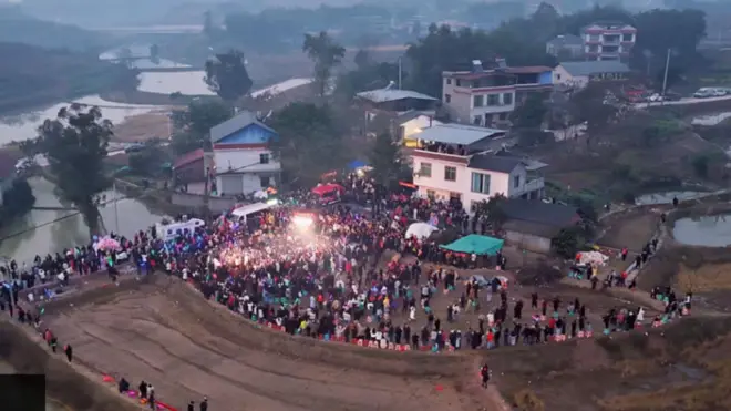 చైనా గ్రామం 